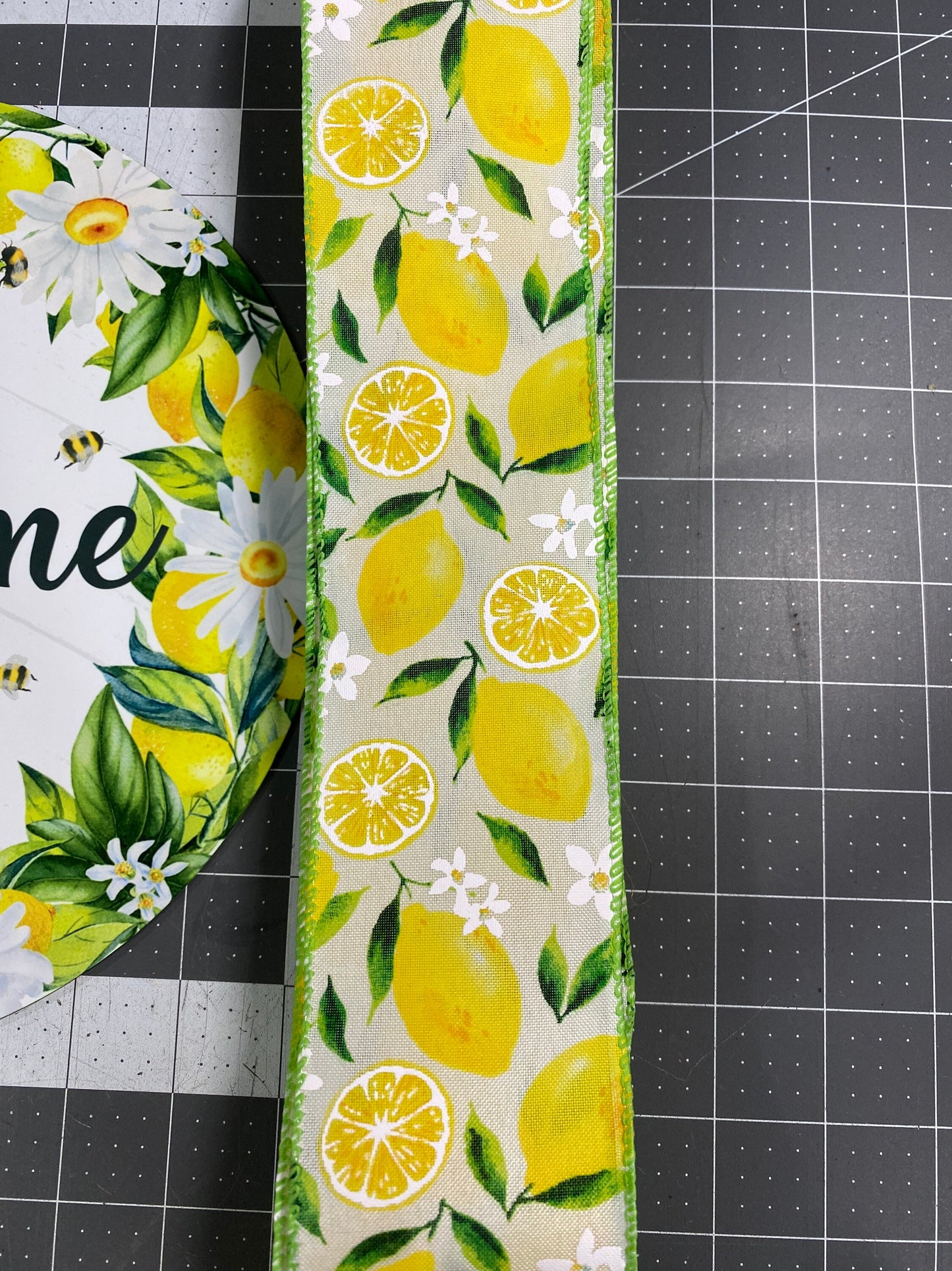 Lemon welcome wreath kit, deco mesh diy wreath kit, lemon sign & ribbon kit, make your own wreath, craft supplies for wreath and instruction