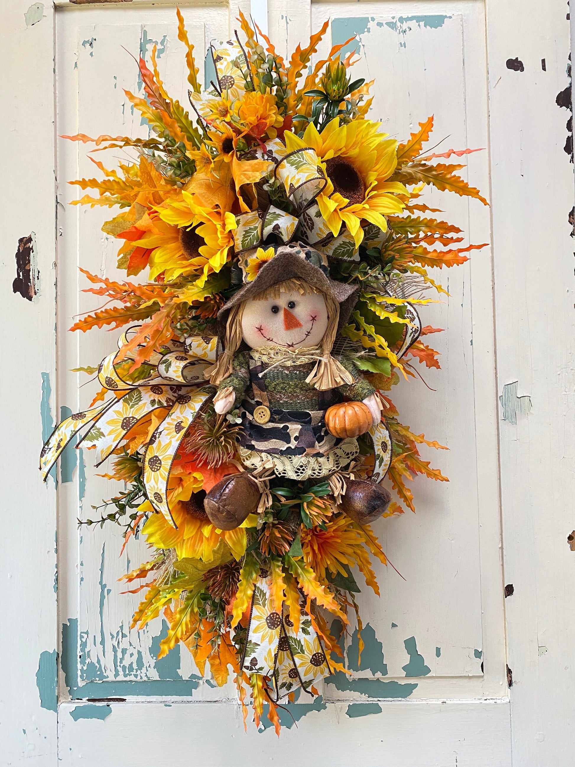 Fall Swag Wreath with Sunflowers and Scarecrow, Vibrant Autumn Colored Door Swag, Golden Thanksgiving Home Wall Decoration
