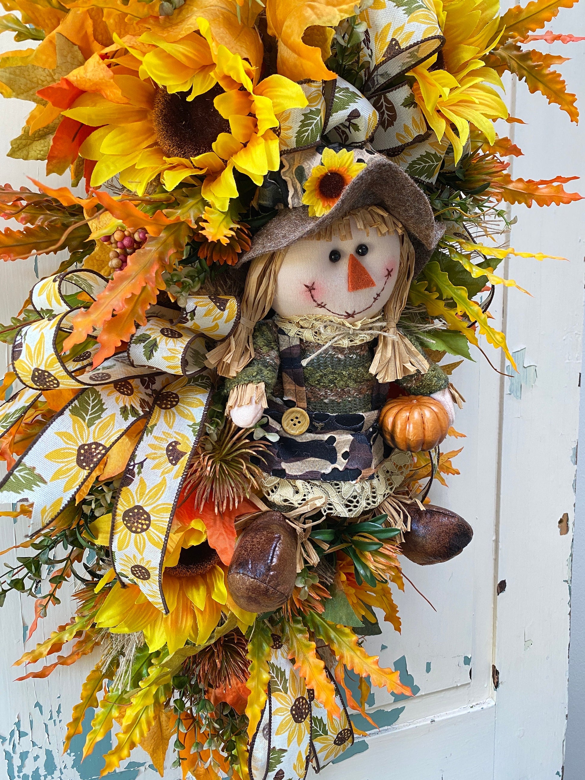 Fall Swag Wreath with Sunflowers and Scarecrow, Vibrant Autumn Colored Door Swag, Golden Thanksgiving Home Wall Decoration