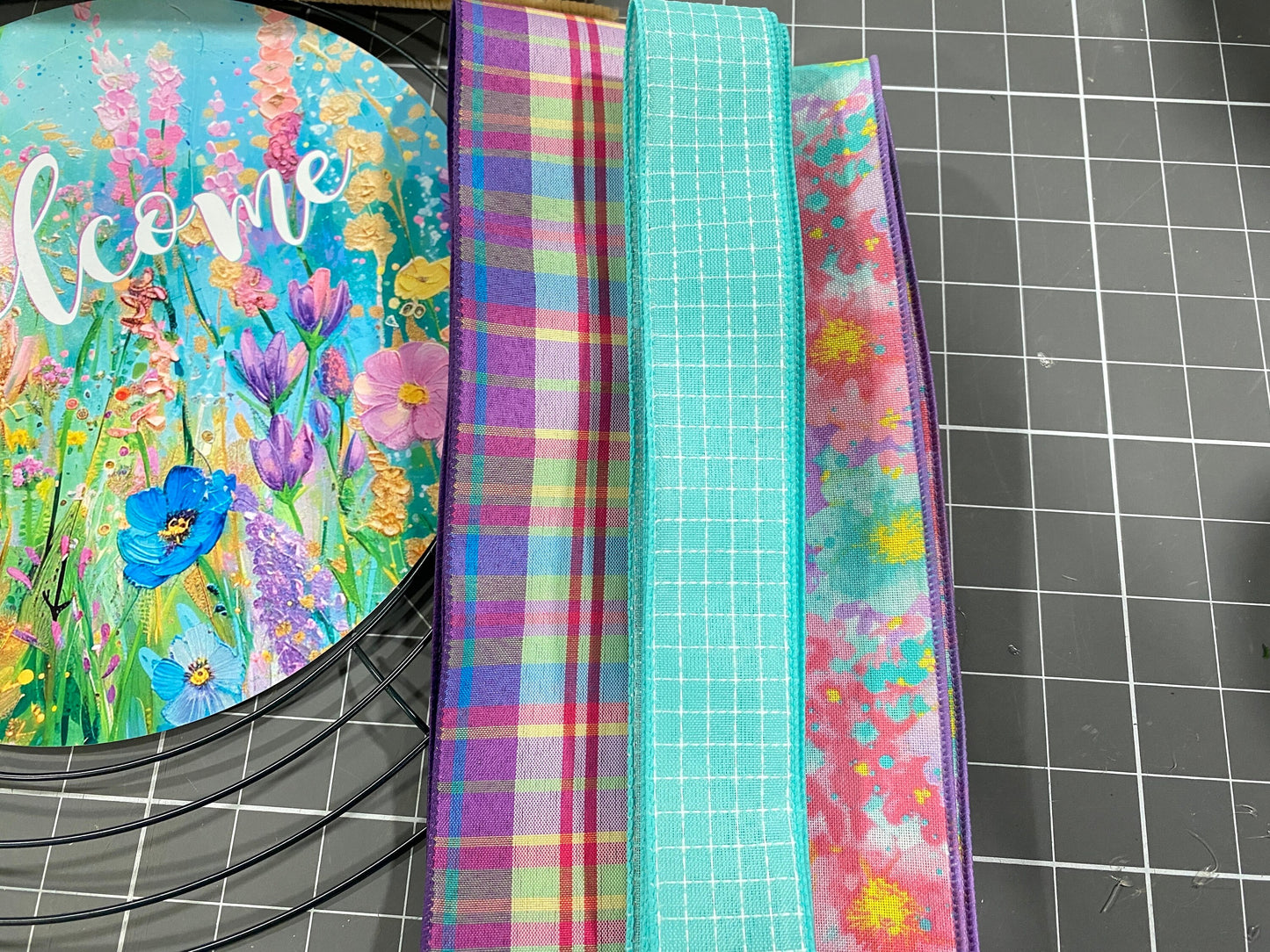 Summer Wildflower Floral welcome wreath kit, Bright colors mesh diy wreath kit, make your own wreath, craft supplies for wreath
