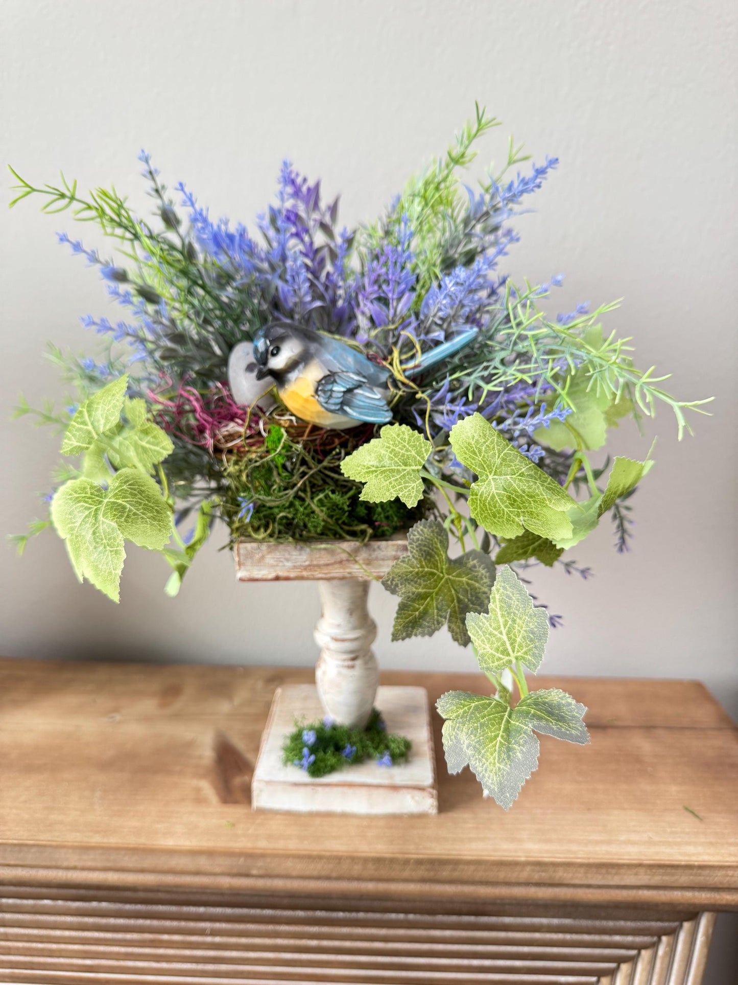 Upcycled Rustic Spring Birdhouse Shelf Sitter, Primitive Spring Tiered Tray Decor, Cottagecore Birdhouse Decor, Indoor Garden Arrangement