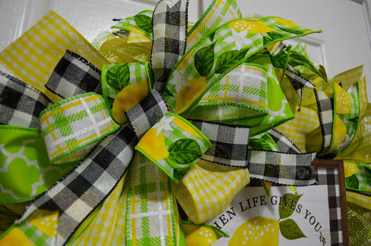 Lemon Wreath for Front Door, Lemon Kitchen Decor, Yellow Green Lemonade Door Hanger, Lemon Porch Decor, Summer Lemonade Wreath,