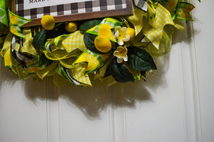 Lemon Wreath for Front Door, Lemon Kitchen Decor, Yellow Green Lemonade Door Hanger, Lemon Porch Decor, Summer Lemonade Wreath,