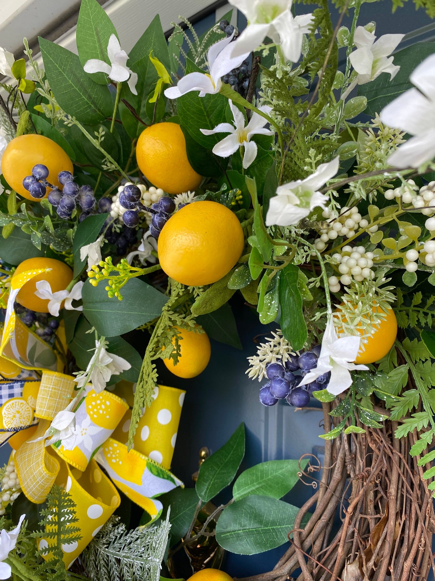 Summer Lemon and Blueberry Grapevine Wreath, Kitchen Lemon Décor, Farmhouse Fresh Citrus, Yellow and Blue Summer Fruit Door Hanger