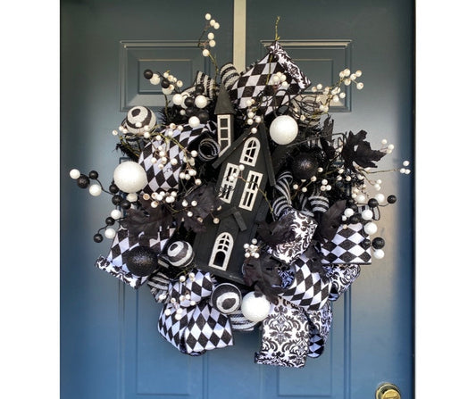 Pre-Lit Haunted House Back and White Halloween Wreath, Spooky Light Up Halloween Party Decoration, Halloween Town Mantle Decor