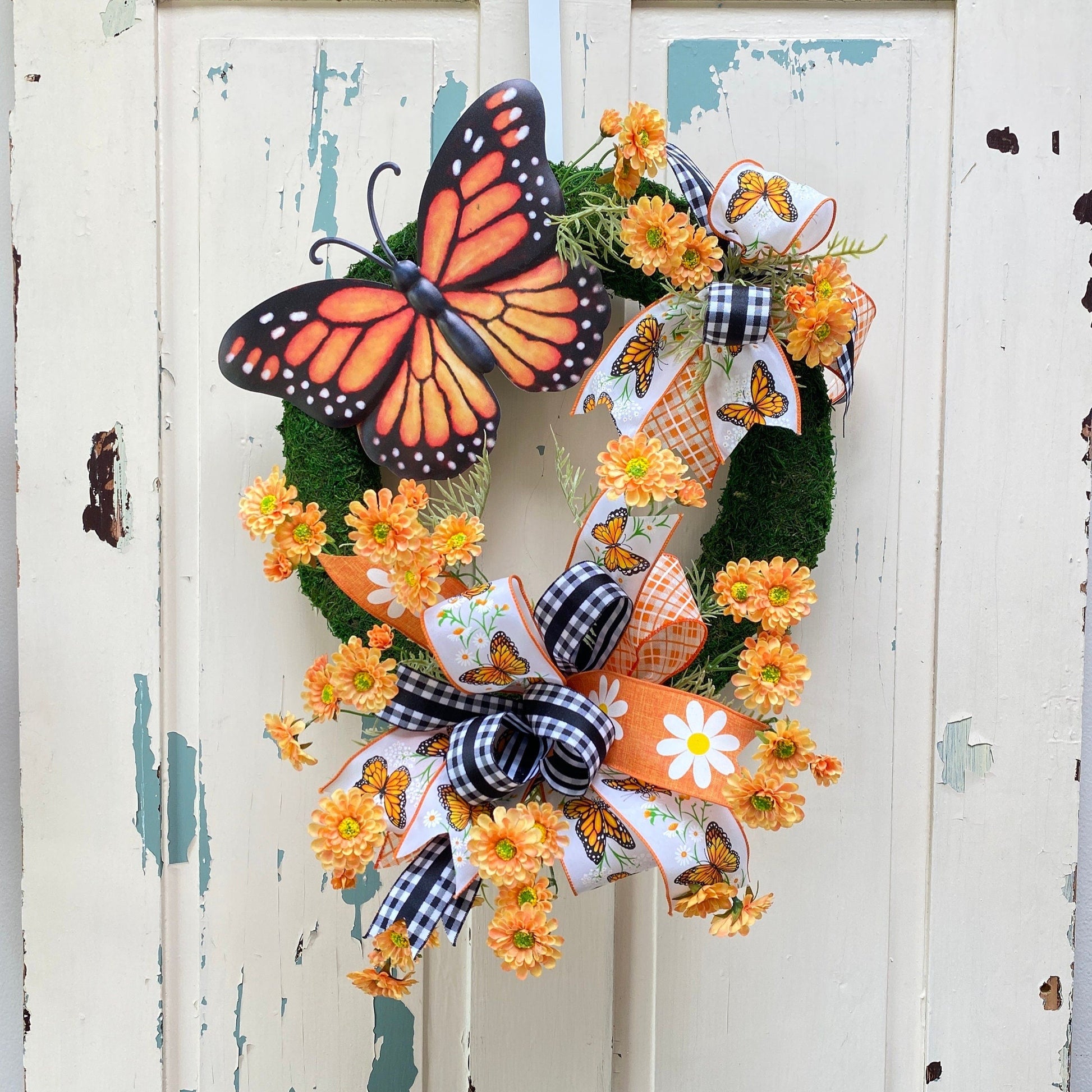 Summer Butterfly Wreath for Front Door, Monarch Butterfly Mother's Day Gift, Floral Moss Wreath for Spring Summer, Handmade gift for Mother