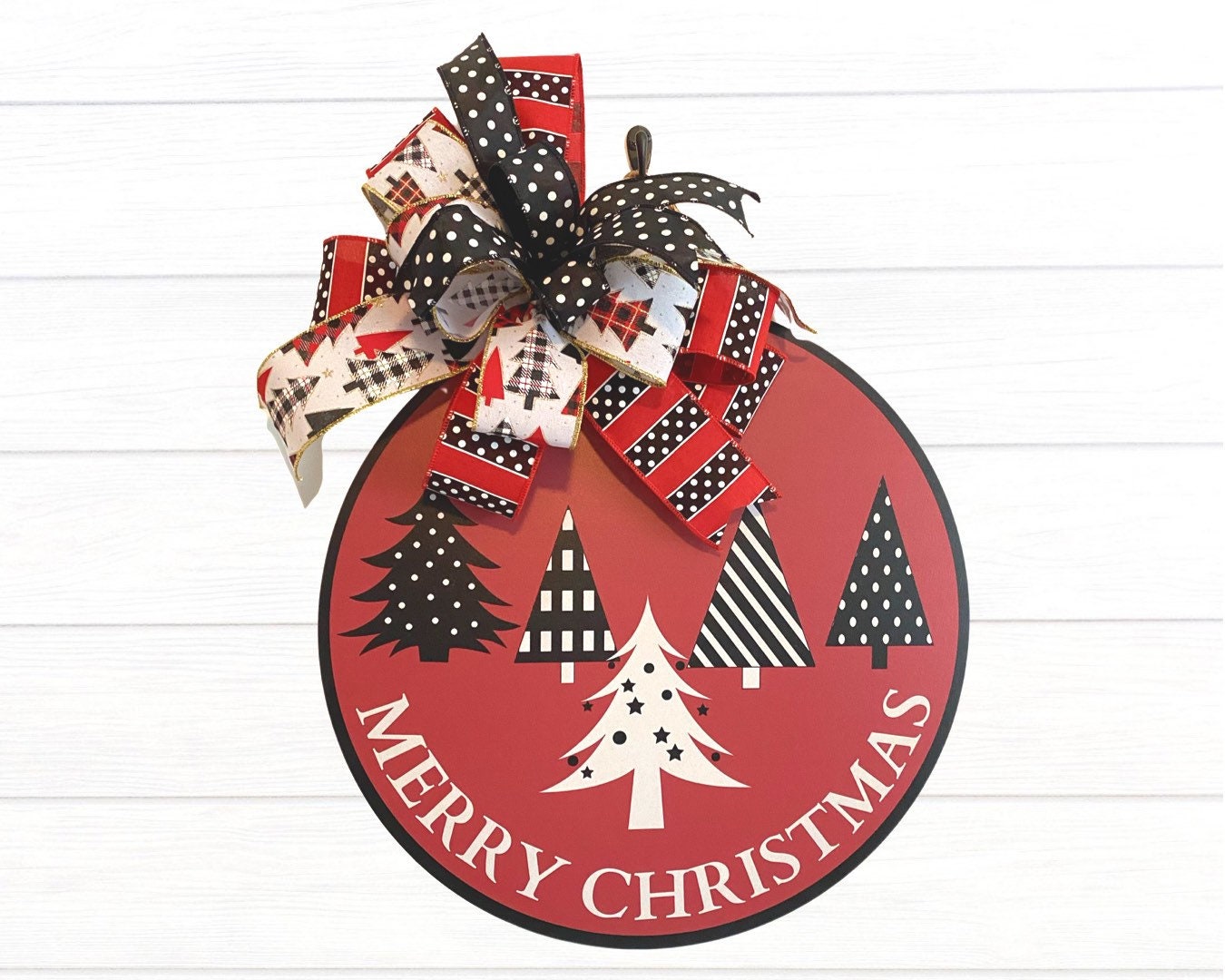 Merry Christmas Farmhouse Doorhanger with Bow