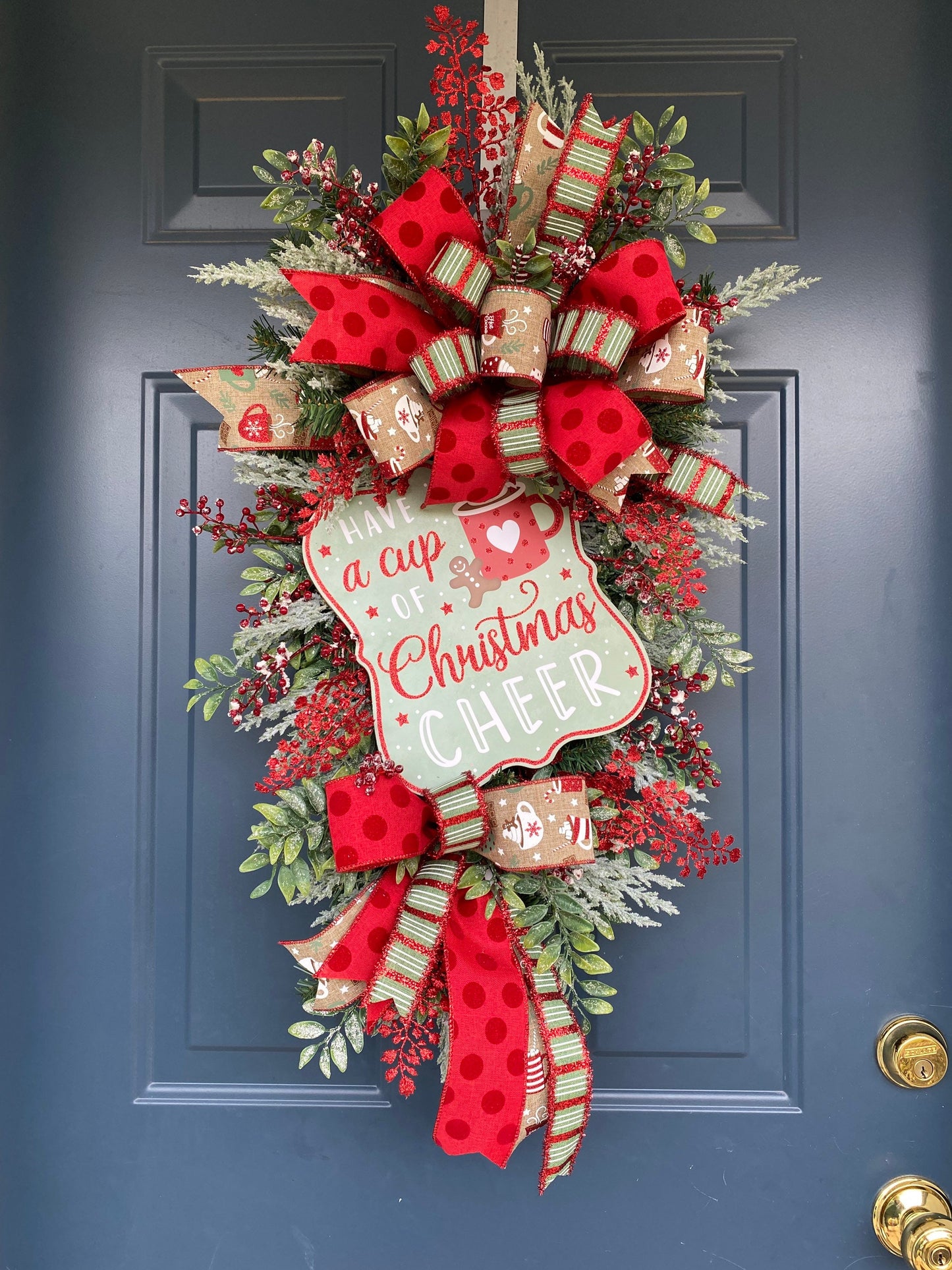 Hot Cocoa Cup Christmas Teardrop Swag Wreath for Front Door, Holiday Kitchen Wreath for Hot Cocoa Bar, Mint green and red outdoor wreath