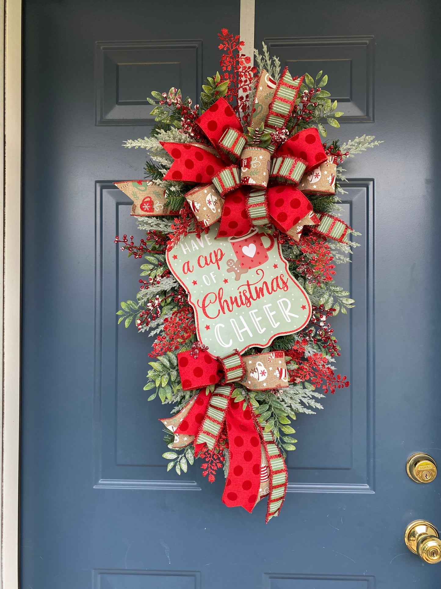 Hot Cocoa Cup Christmas Teardrop Swag Wreath for Front Door, Holiday Kitchen Wreath for Hot Cocoa Bar, Mint green and red outdoor wreath