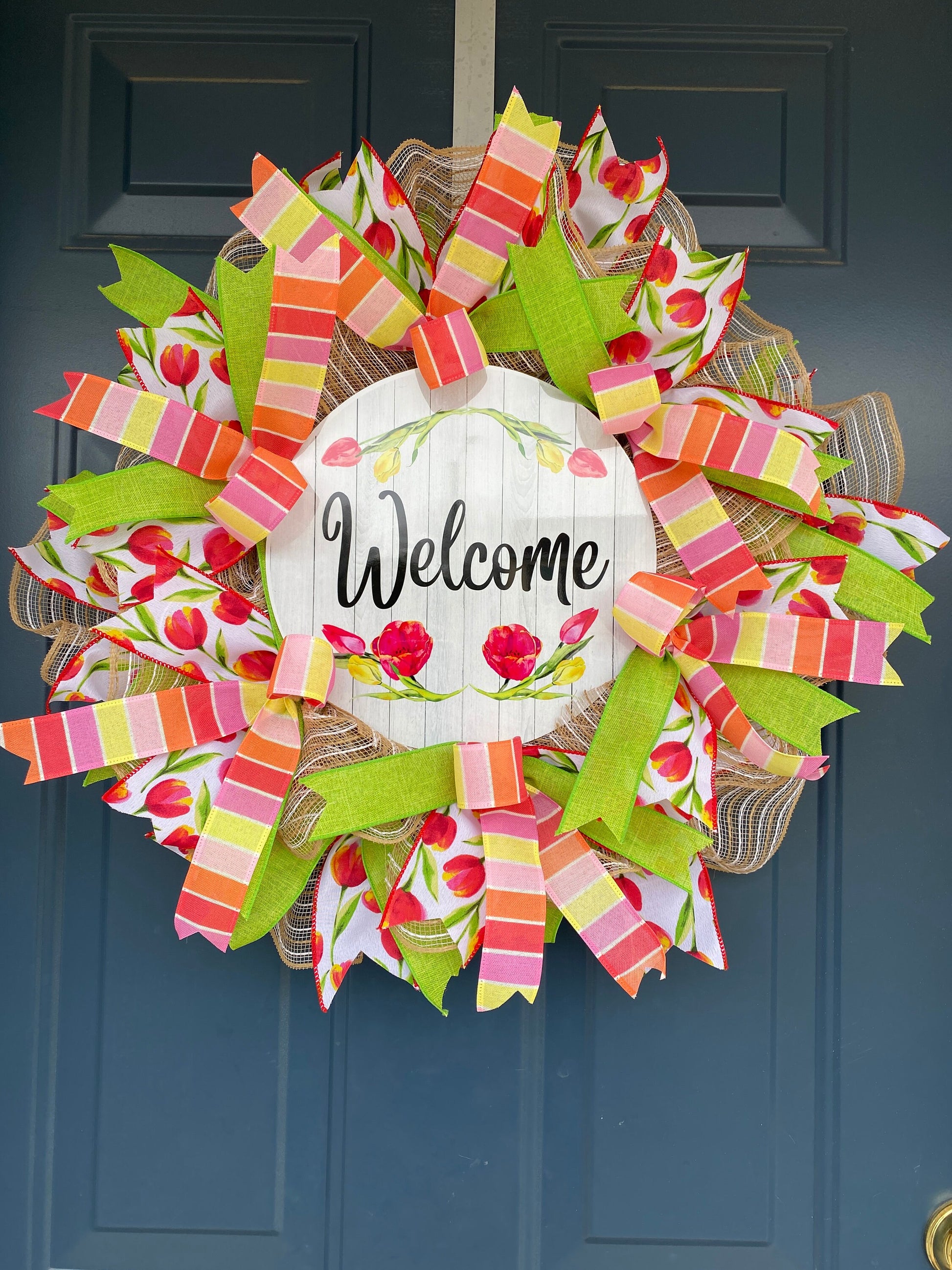 Slim Spring Tulip Wreath for Front Door, Spring Welcome Wreath, coral pink Spring Decoration, low profile wreath for behind storm door