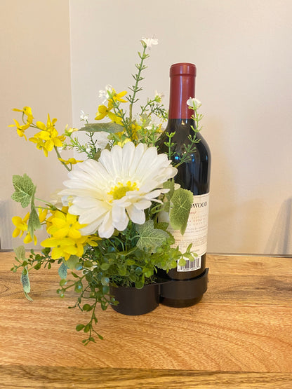 White Daisy Wine Bottle Bouquet, Summer Arrangement for Candle Hostess Gift, Housewarming Gift, Bridal Shower Decor, Mother’s Day Gift,