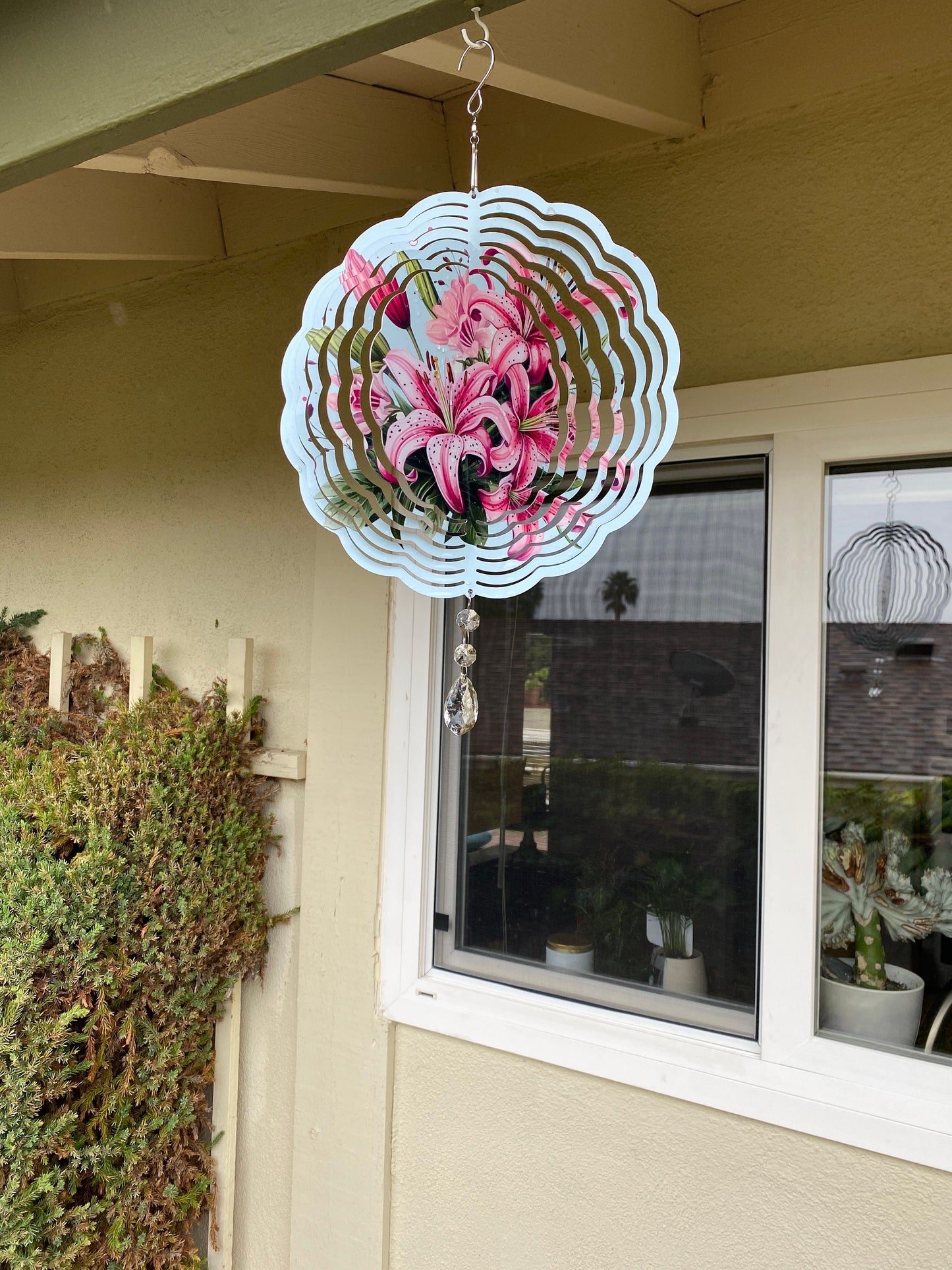 Stargazer Lily Wind Spinner