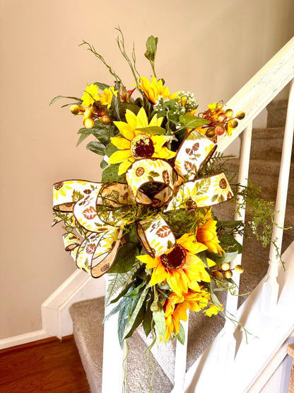 Fall Sunflower Lantern Swag, Handmade Autumn Bannister Swag, Porch Light Sunflower Decoration, Lantern Topper Arrangement