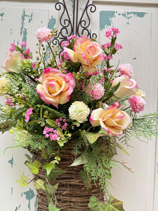 Pink Rose Floral Door Basket, Summer Wreath Alternative, Cottagecore Front Door Decor, Hanging Basket with Faux Roses with Ivy