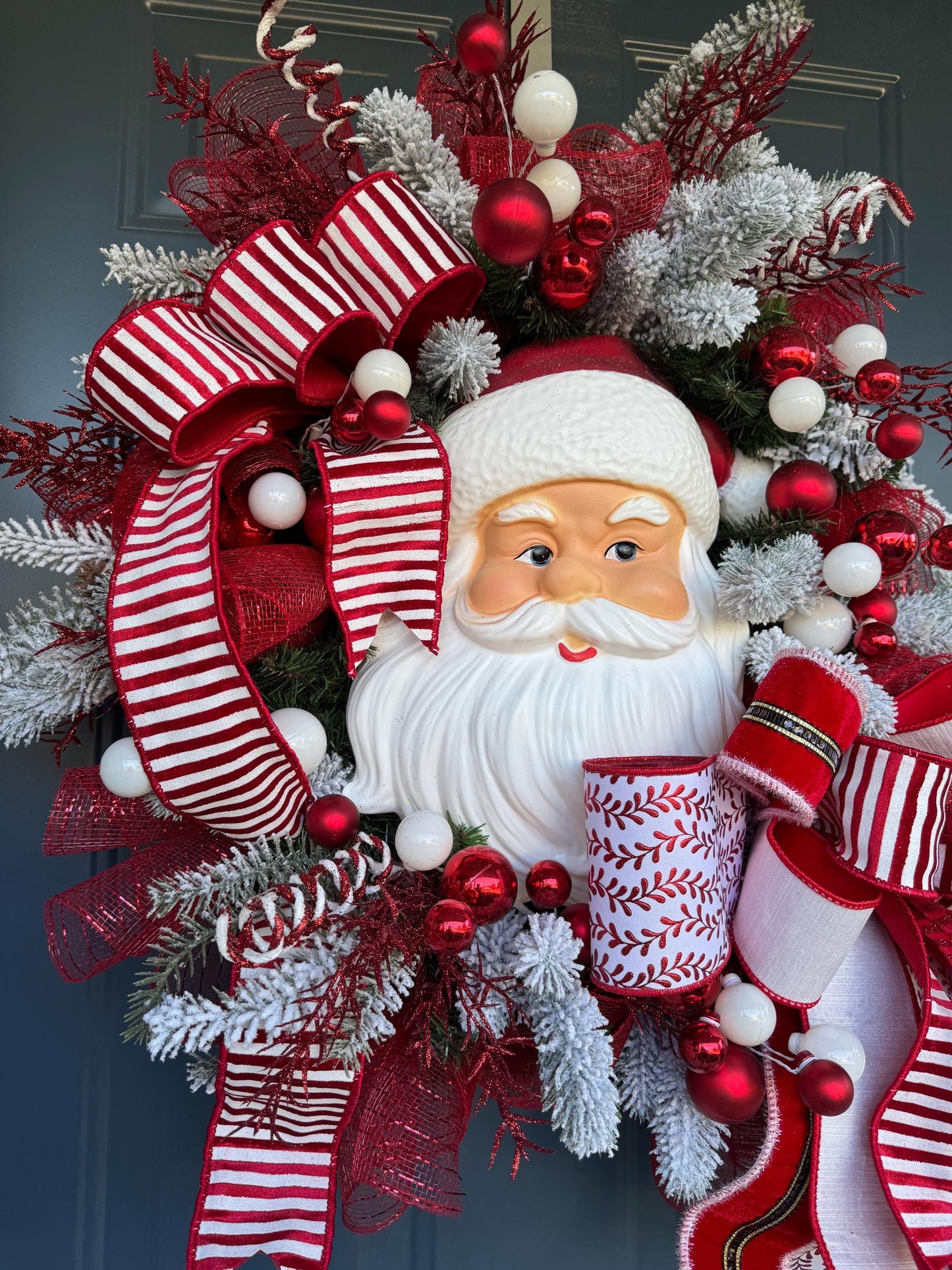 Vintage Santa Christmas Wreath