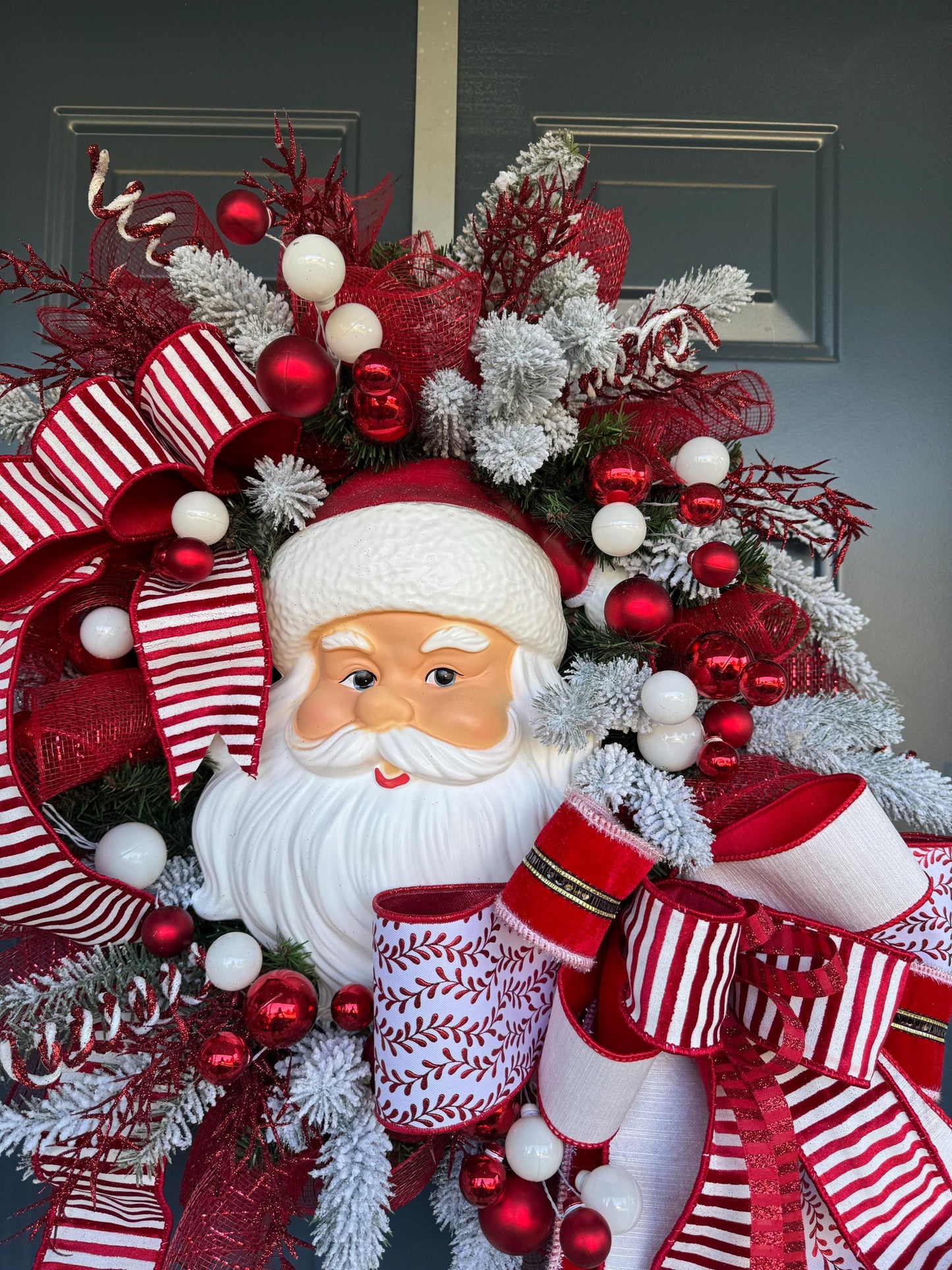 Vintage Santa Christmas Wreath