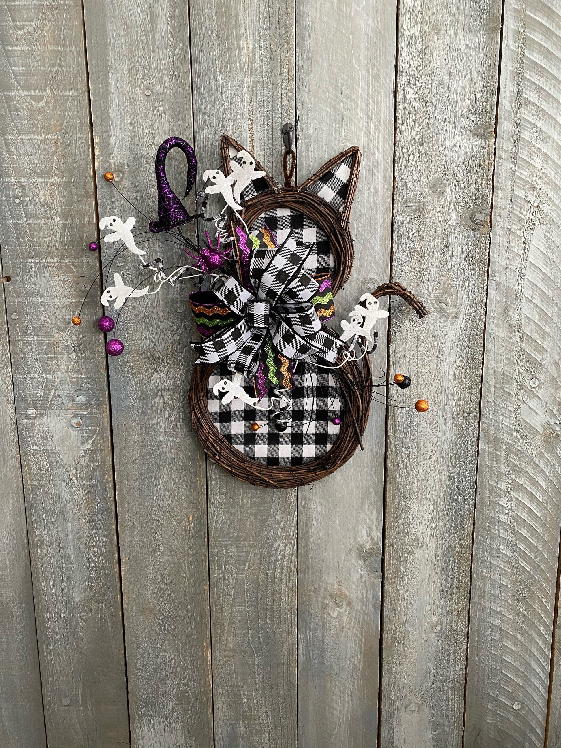 Halloween Cat Grapevine Wreath For Front Door, Buffalo Check Halloween Door Hanger, Cat Shaped Grapevine Wreath