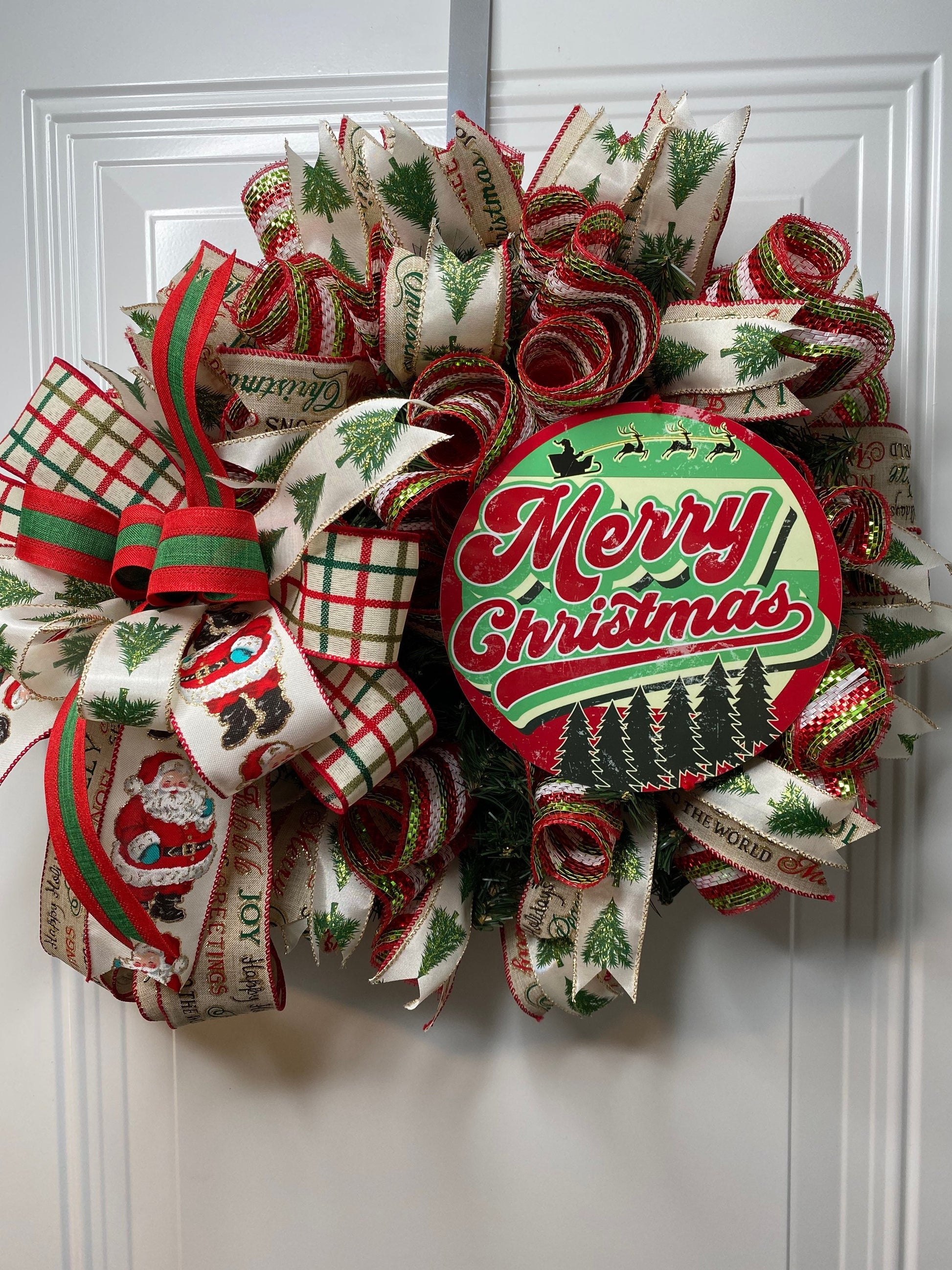 Retro Merry Christmas Wreath, Vintage Looking Mesh Door Hanger, Smaller Red and Green Pixie Wreath for Apartment Front Door,