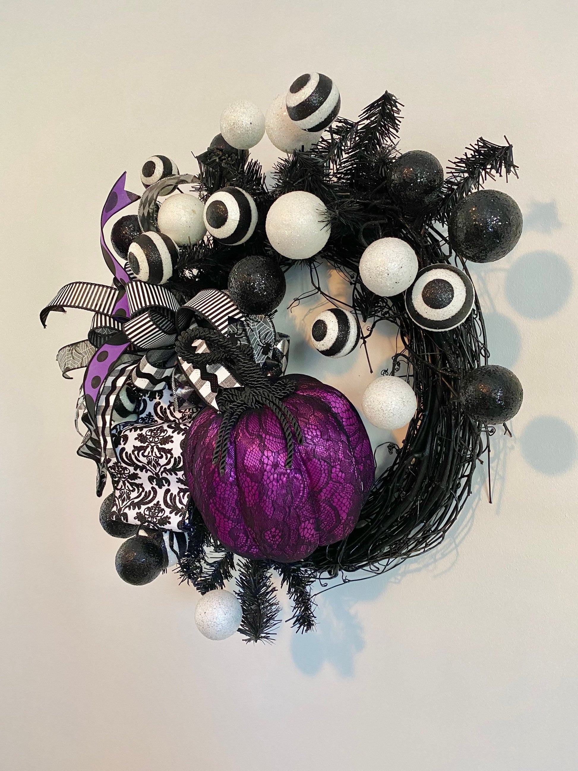 Halloween Wreath, Purple Pumpkin Halloween Wreath For Your Front Door, Black and White Halloween Decorations, Gothic Halloween Party Decor