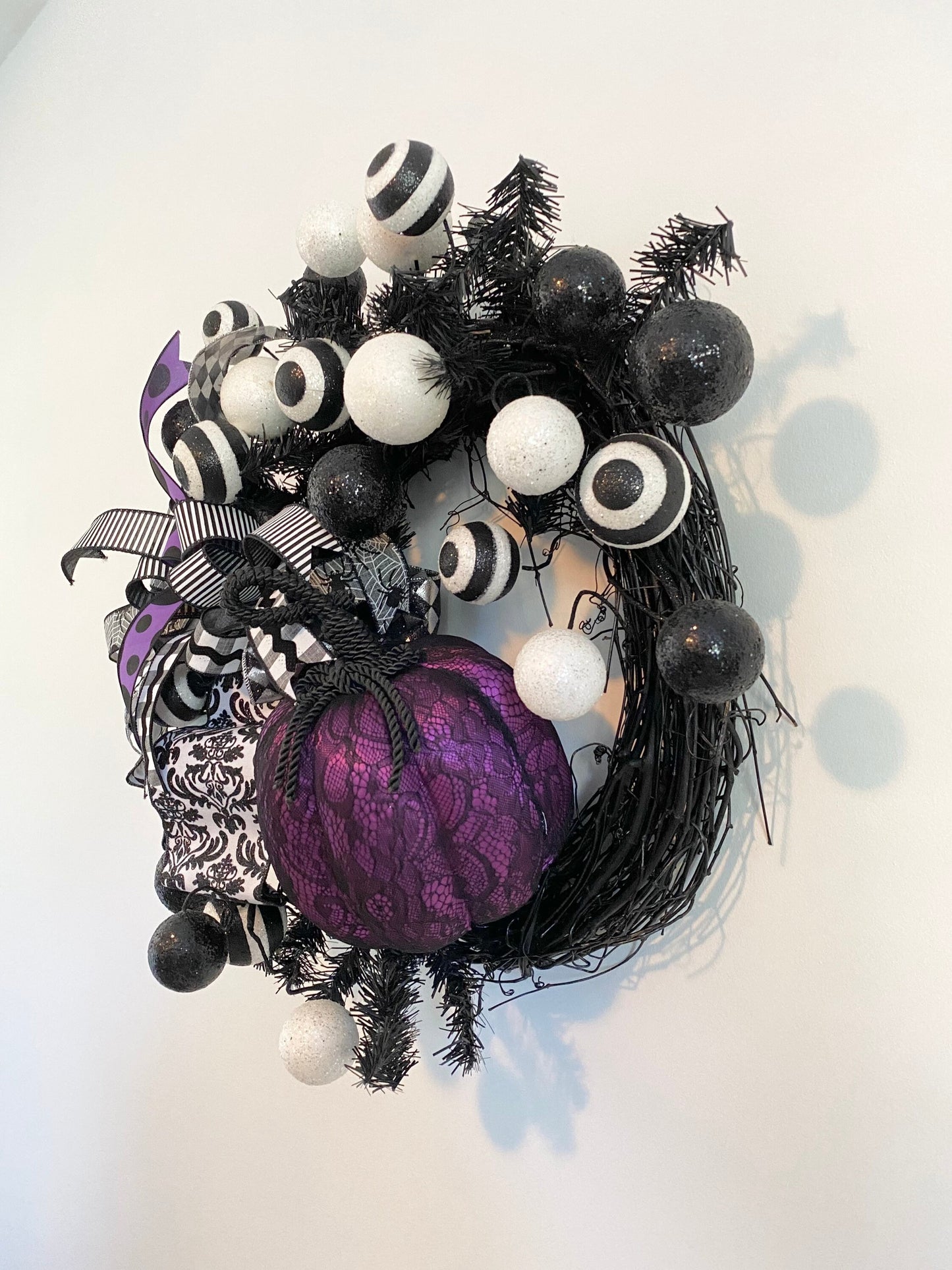 Halloween Wreath, Purple Pumpkin Halloween Wreath For Your Front Door, Black and White Halloween Decorations, Gothic Halloween Party Decor