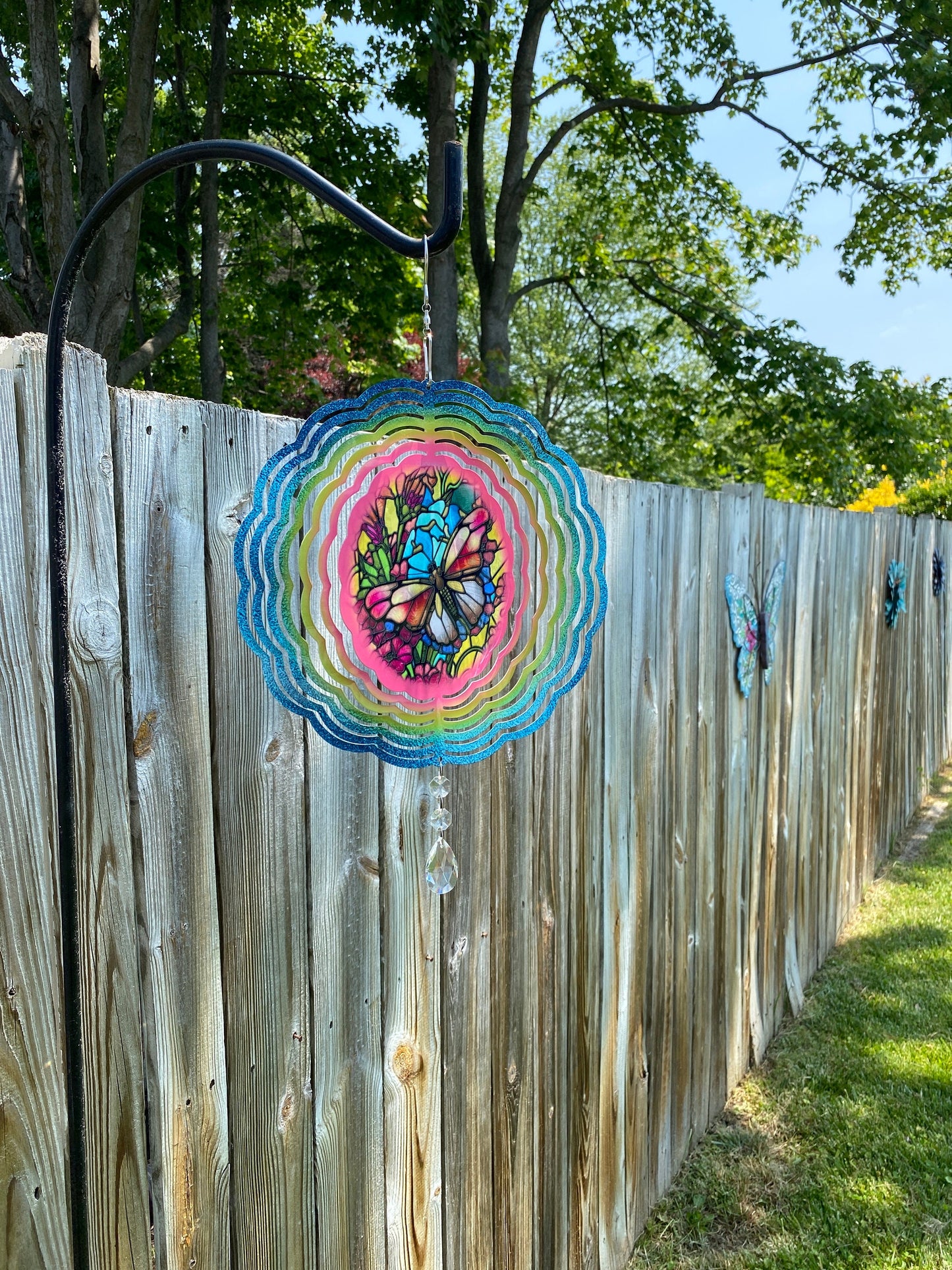 Butterfly Wind Spinner, Hanging Stained Glass Effect Butterfly Wind Spinner, Butterfly Gifts, Yard Art Metal Butterfly Wind Sun Catcher